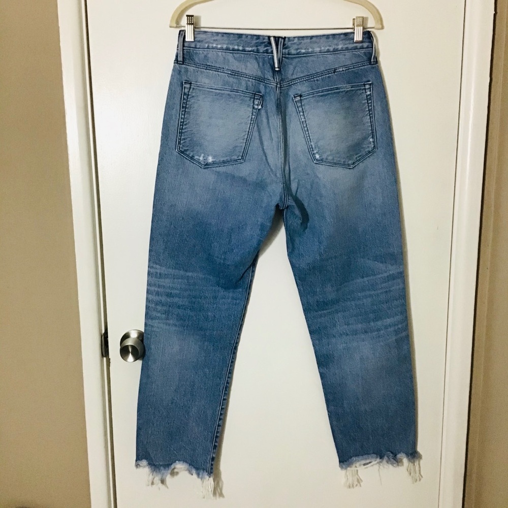 📣📣 3X1 Higher Ground Crop Distressed Jean Size 29 - Picture 6 of 7